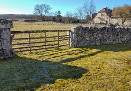 Muret de pierre - Le  Bastit